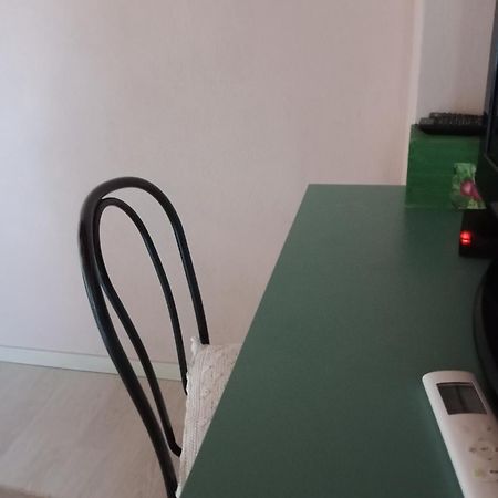 Vite Dipinte 1 Bilocale In Langa Apartamento Novello Exterior foto